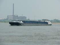  TORONTO  Rheinabw�rts bei Duisburg am 26.4.2009