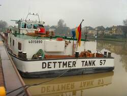 Tankschiff DETTMER TANK 57 im Dezember auf dem Dort-Ems-Kanal, M�nster 2007 (Europa-Nummer 4015890)