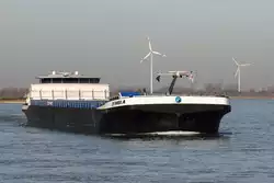GMS Zembla (EIN:02333626) am 14.11.2018 auf dem Rhein bei Xanten zu Berg.