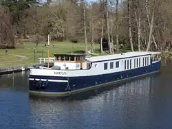 MARYLOU, Flu�kreuzfahrschiff, Baujahr 1953, Alter Wernsdorfer See (07.04.2026)