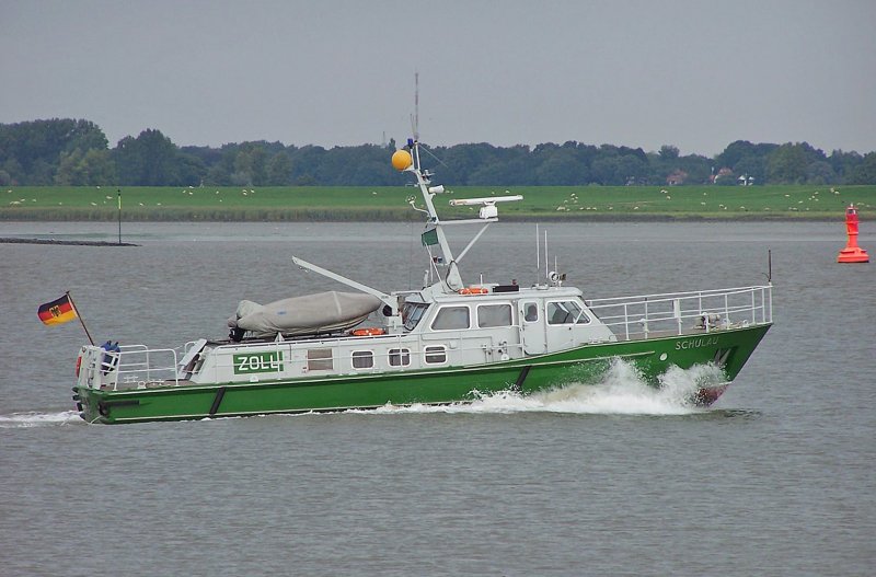 Zollpatrolienboot  Schulau  auf der Elbe am 11.09.2008